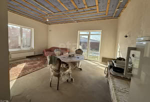 Дом 80м&sup2;, 1-этажный, участок 4 сот.  