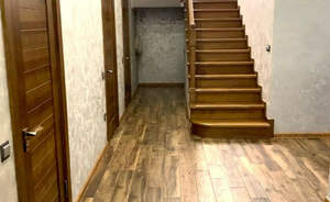 Дом 242м&sup2;, 2-этажный, участок 8 сот.  