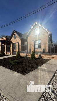 Дом 186м&sup2;, 2-этажный, участок 4 сот.  