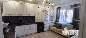 Дом 100м&sup2;, 2-этажный, участок 3 сот.  