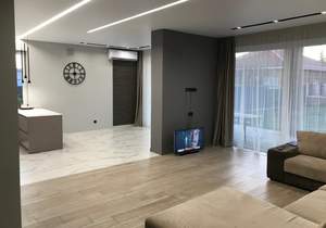 Дом 151м&sup2;, 1-этажный, участок 9 сот.  