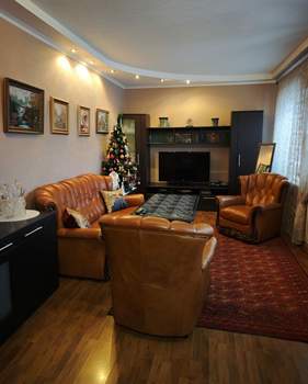 Дом 121м&sup2;, 2-этажный, участок 4 сот.  