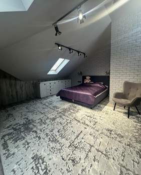 Дом 181м&sup2;, 3-этажный, участок 2 сот.  