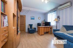 Дом 161м², 2-этажный, участок 7 сот.  