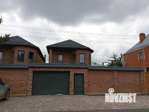 Дом 196м&sup2;, 2-этажный, участок 4 сот.  