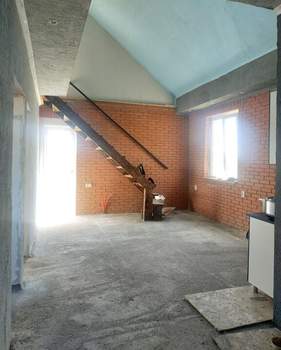 Дом 75м&sup2;, 2-этажный, участок 8 сот.  