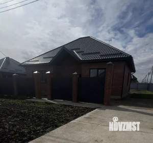 Дом 140м&sup2;, 1-этажный, участок 6 сот.  