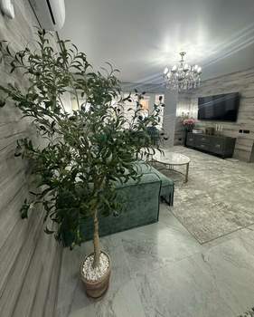 Дом 181м&sup2;, 3-этажный, участок 2 сот.  