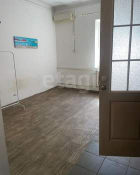 Дом 275м², 2-этажный, участок 3 сот.  