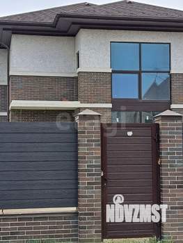 Дом 182м&sup2;, 2-этажный, участок 10 сот.  