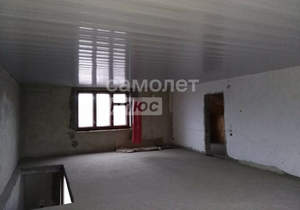 Дом 330м&sup2;, 3-этажный, участок 6 сот.  