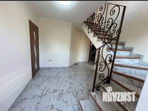 Дом 135м², 2-этажный, участок 6 сот.  