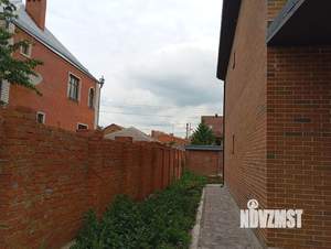 Дом 196м&sup2;, 2-этажный, участок 4 сот.  