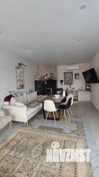 Дом 135м&sup2;, 2-этажный, участок 3 сот.  