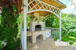 Дом 425м&sup2;, 2-этажный, участок 8 сот.  