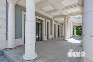 Дом 670м&sup2;, 3-этажный, участок 9 сот.  