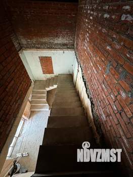 Дом 335м², 2-этажный, участок 8 сот.  