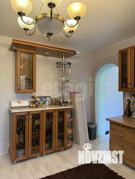 Дом 214м&sup2;, 3-этажный, участок 0 сот.  