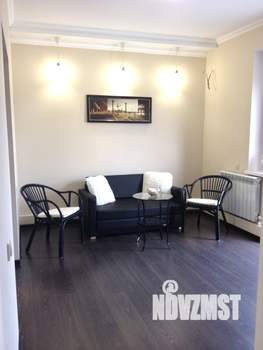 Дом 90м&sup2;, 2-этажный, участок 5 сот.  