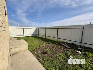 Дом 135м&sup2;, 2-этажный, участок 4 сот.  