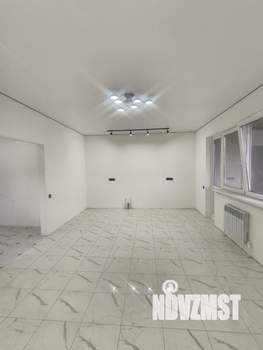 Дом 120м&sup2;, 2-этажный, участок 4 сот.  