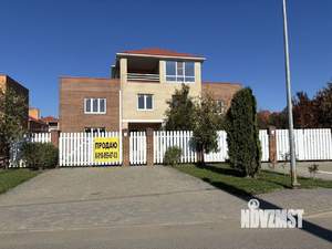 Таунхаус 120м², 2-этажный, участок 2 сот.  