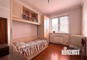 Дом 172м², 2-этажный, участок 6 сот.  