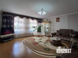 Дом 320м², 2-этажный, участок 8 сот.  