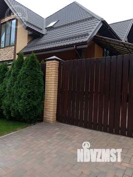 Дом 200м², 2-этажный, участок 5 сот.  