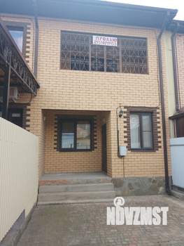 Таунхаус 160м&sup2;, 3-этажный, участок 2 сот.  