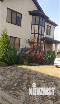 Дом 205м&sup2;, 2-этажный, участок 10 сот.  