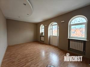 Дом 320м², 3-этажный, участок 8 сот.  