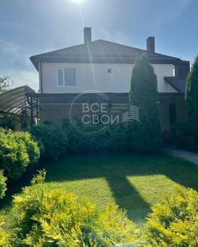 Дом 220м², 2-этажный, участок 10 сот.  