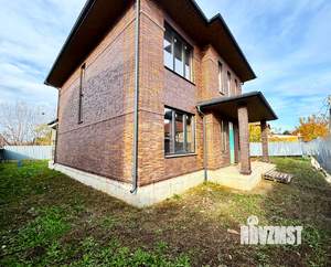 Коттедж 190м², 2-этажный, участок 6 сот.  