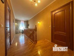 Дом 158м², 2-этажный, участок 10 сот.  