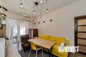 Дом 250м&sup2;, 2-этажный, участок 6 сот.  