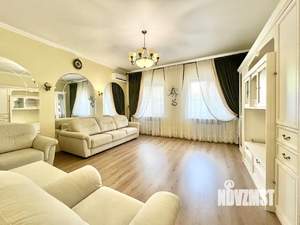 Дом 117м&sup2;, 2-этажный, участок 5 сот.  