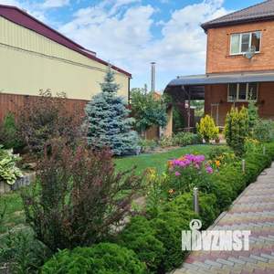 Дом 311м&sup2;, 3-этажный, участок 6 сот.  