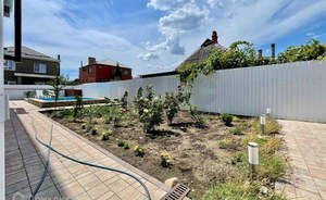 Дом 242м&sup2;, 2-этажный, участок 6 сот.  