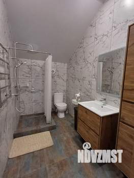 Коттедж 203м², 2-этажный, участок 5 сот.  
