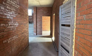 Дом 270м&sup2;, 2-этажный, участок 6 сот.  