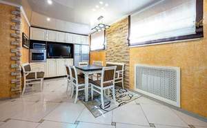 Дом 162м&sup2;, 2-этажный, участок 4 сот.  