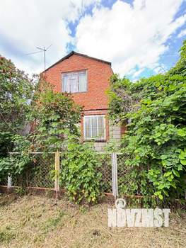 Дом 46м&sup2;, 2-этажный, участок 6 сот.  