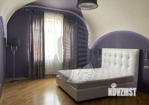 Дом 260м², 2-этажный, участок 10 сот.  