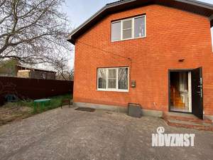 Дом 103м&sup2;, 2-этажный, участок 3 сот.  