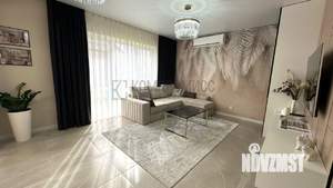 Дом 80м&sup2;, 2-этажный, участок 5 сот.  