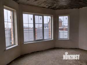 Дом 137м&sup2;, 2-этажный, участок 3 сот.  