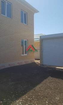 Дом 145м&sup2;, 2-этажный, участок 3 сот.  