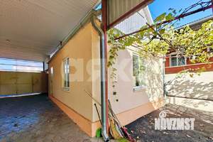 Дом 200м&sup2;, 2-этажный, участок 10 сот.  