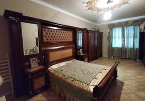 Дом 353м², 3-этажный, участок 4 сот.  